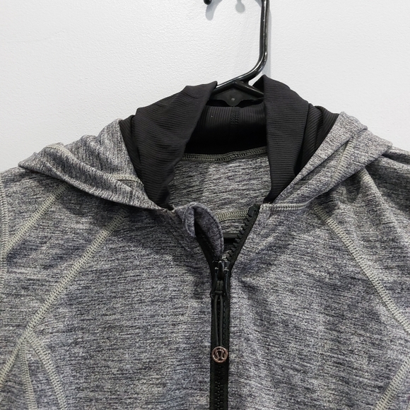 Lululemon Daily Practice Jacket Grey Black Size 4 - Picture 2 of 9